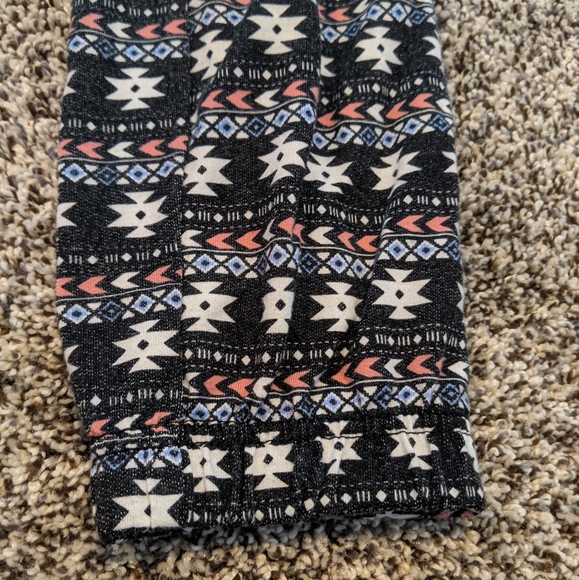 Patterned joggers - Picture 2 of 4